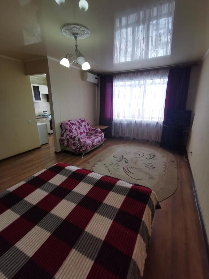 1 Комн Апартаменты В Центре Рядом С Парком Kostanay Exterior photo